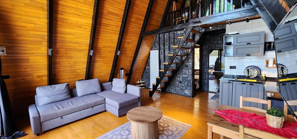 listing card gallery