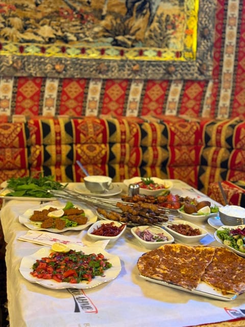 listing card gallery