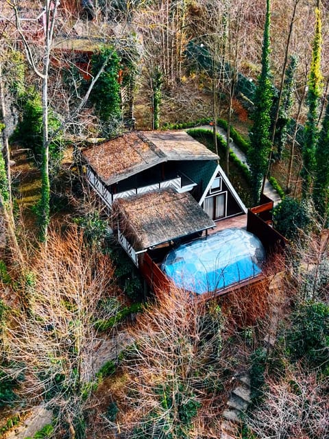 listing card gallery