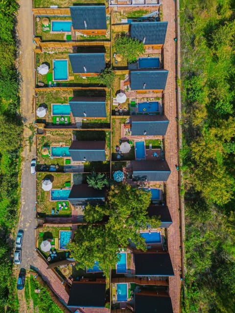 listing card gallery